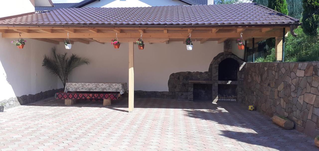 Casa Anca Hotel Sighetu Marmaţiei Екстериор снимка